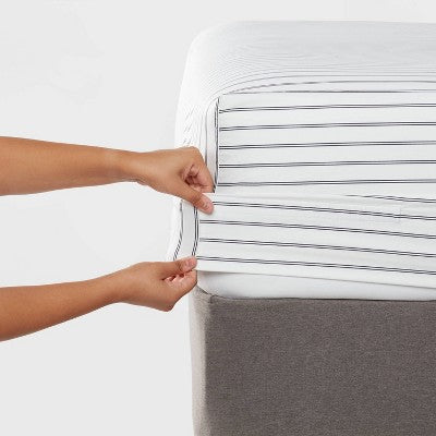 400 Thread Count Performance Fitted Sheet - Threshold™