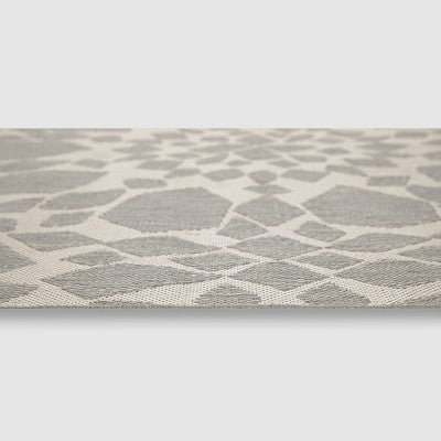 5' X 7' Medallion Outdoor Rug Gray - Threshold™