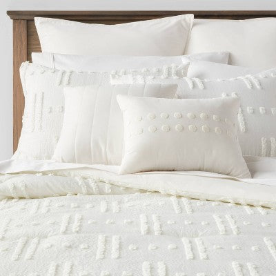  8pc Tufted Broken Stripe Comforter Bedding Set White - Threshold™