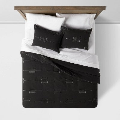 Clipped Linework Duvet Set - Threshold™