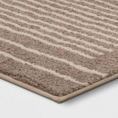  2'6"x4' Washable Knitted Stripe Accent Rug - Threshold™