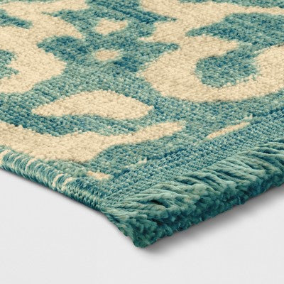  Medallion Diamond Shapes Woven Rug - Threshold
