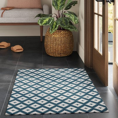  2'x3' Diamond Woven Scatter Accent Rug Blue - Threshold™