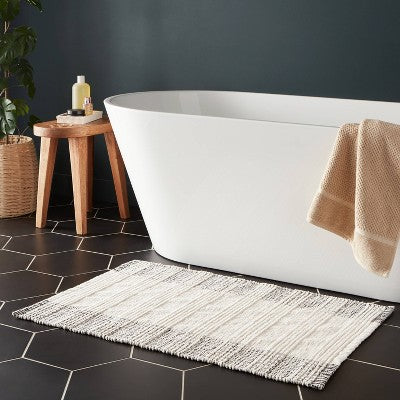 24"x36" Oversized Modern Chenille Bath Rug Black/White - Threshold™