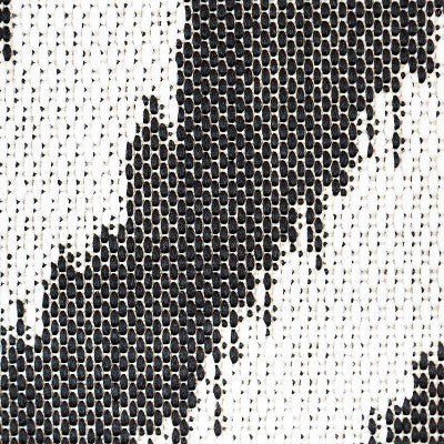  Diamond Ikat Outdoor Rug - Threshold