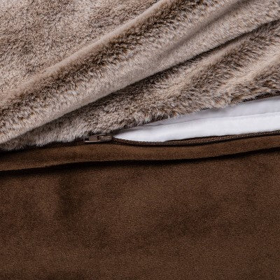  55" X 80" 15lbs Faux Fur Weighted Blanket With Removable Cover Brown - Threshold™