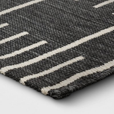  7'x10' Striped Checks Outdoor Rug Charcoal Gray - Threshold™