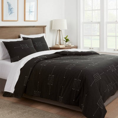  Clipped Linework Duvet Set - Threshold™