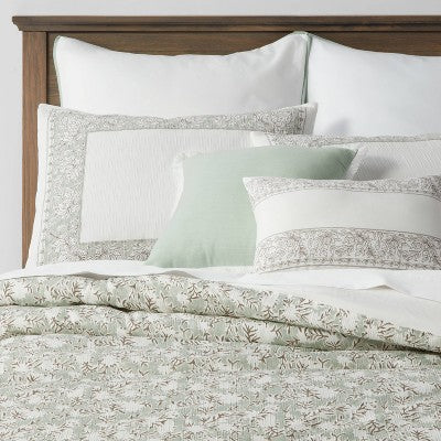  8pc Printed Floral With Border 8pc Comforter Set Green - Threshold™