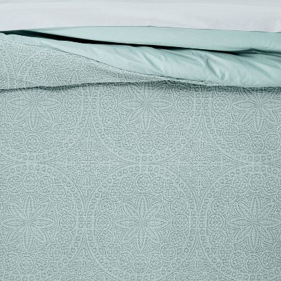  Matelasse Medallion Comforter & Sham Set - Threshold