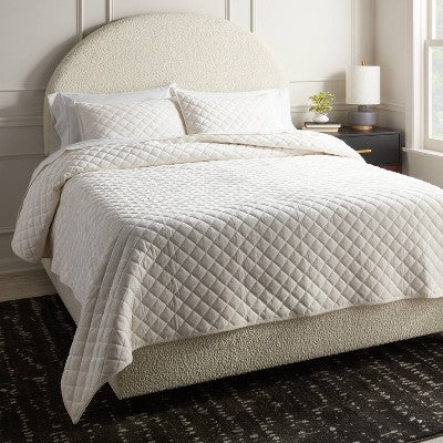  Luxe Diamond Stitch Velvet Quilt - Threshold™