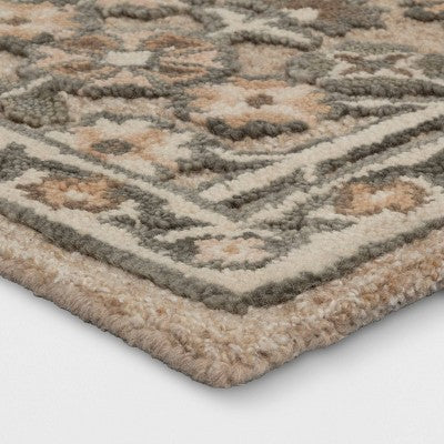  5'x7' Handtufted Textural Floral Area Rug Sage Green - Threshold™