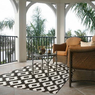  Diamond Ikat Outdoor Rug - Threshold