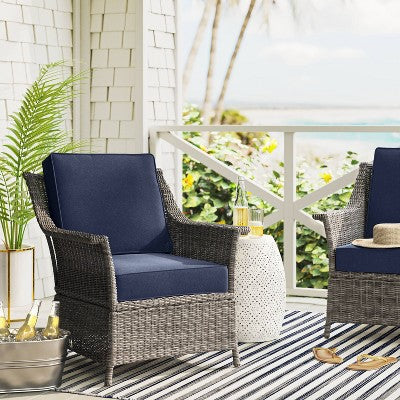  7'x10' Narrow Wornstripe Rectangular Woven Outdoor Area Rug Navy Blue - Threshold™