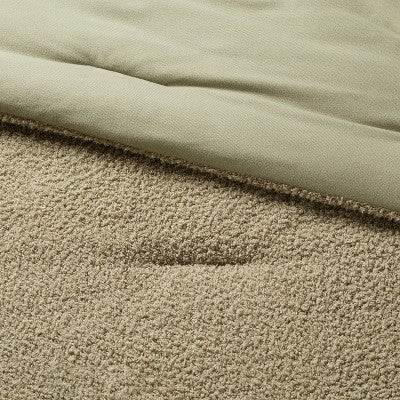  3pc King Traditional Cozy Chenille Comforter And Sham Set Green - Threshold™